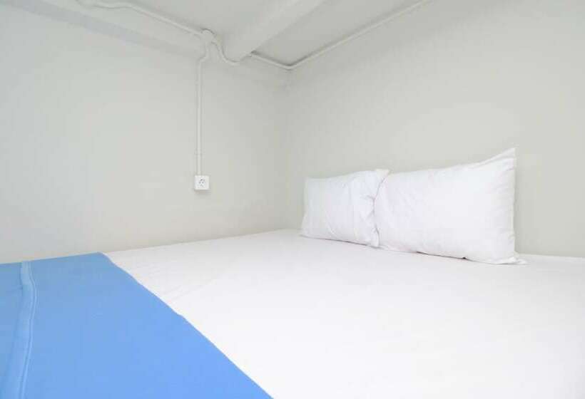 هاستل Kamar Keluarga Bandara V Syariah