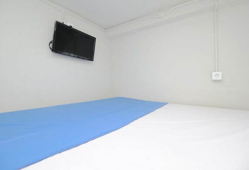 هاستل Kamar Keluarga Bandara V Syariah