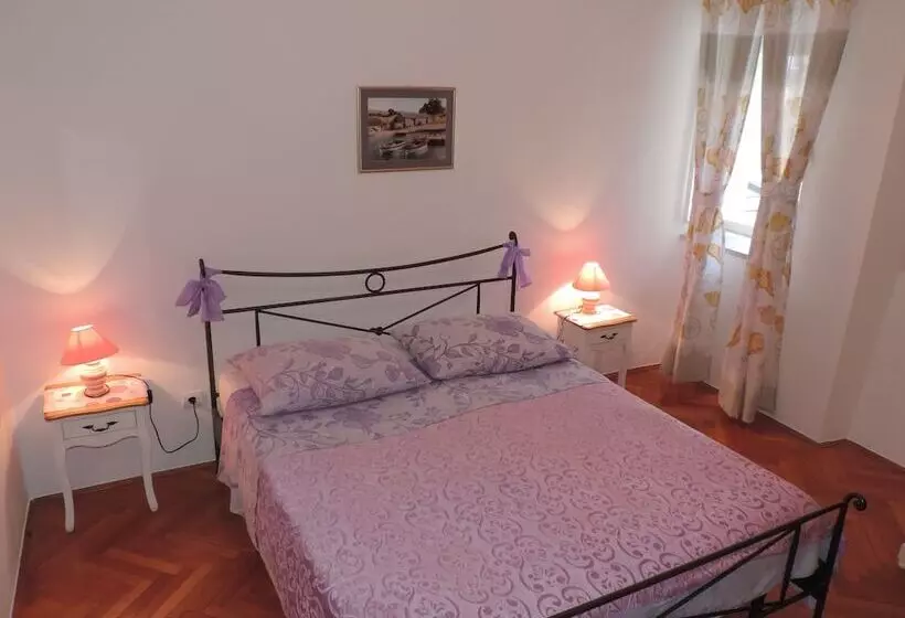 Apartment Pera