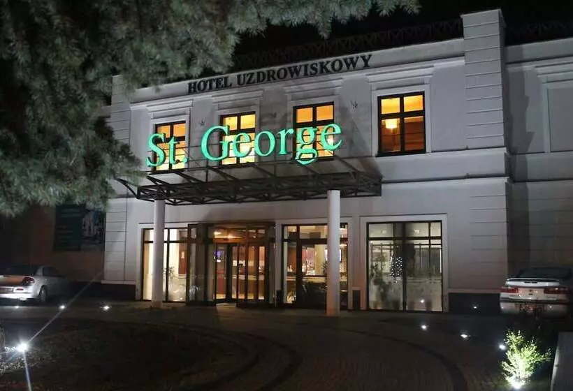 Hotelli Uzdrowiskowy St George