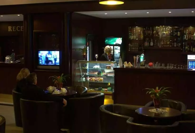 Hotelli Uzdrowiskowy St George