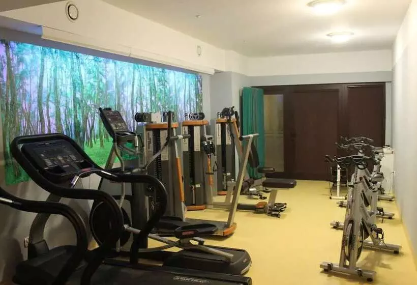 Hotelli Uzdrowiskowy St George