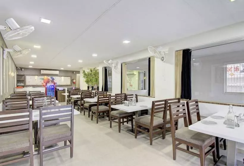 Hotelli Treebo Lalaji S Executive