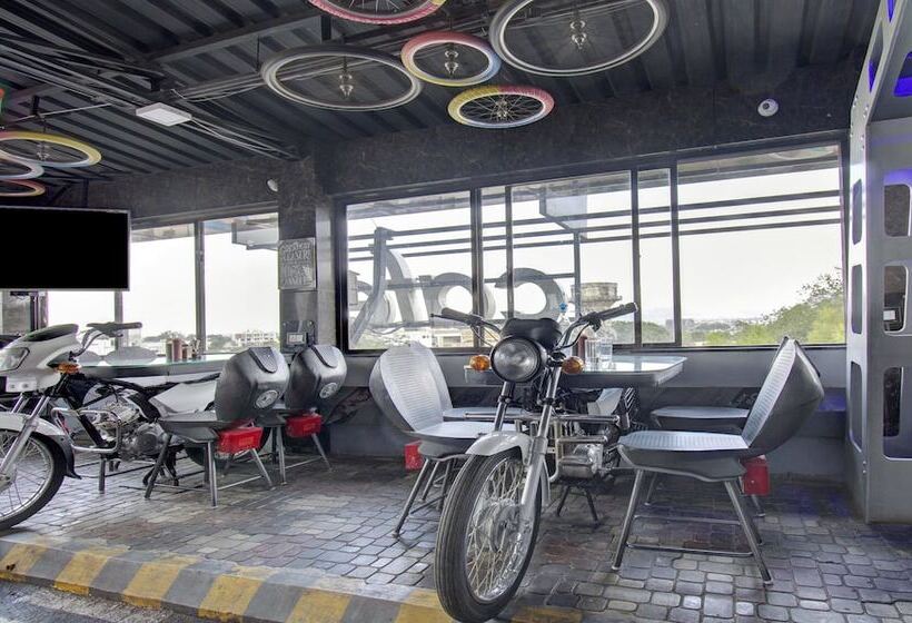 هتل Treebo Lalaji S Executive