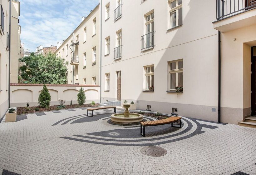 Krakow Central Apartments