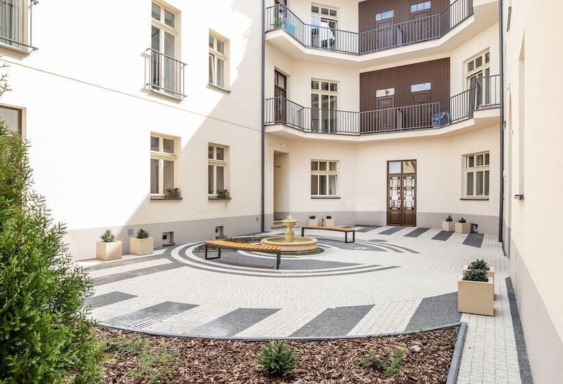 Krakow Central Apartments