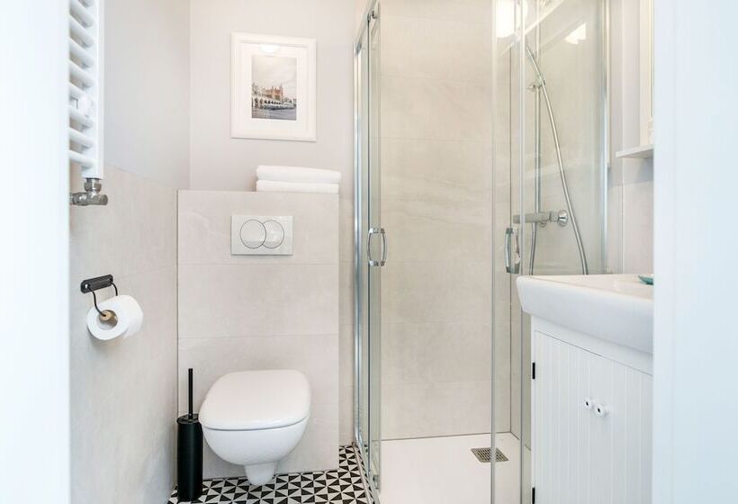 Krakow Central Apartments