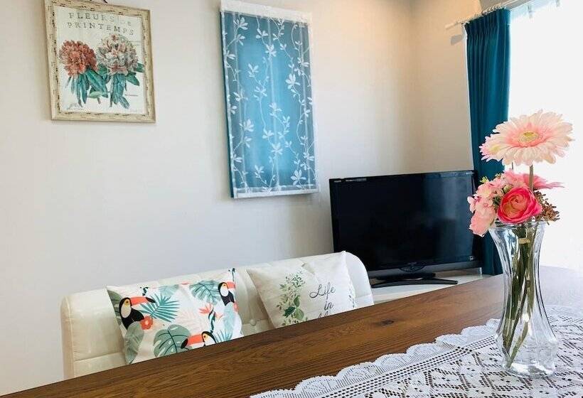 Mr. Kinjo Satomo In Ginowan