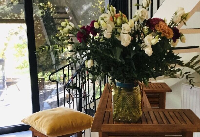 پانسیون Villa Vanille