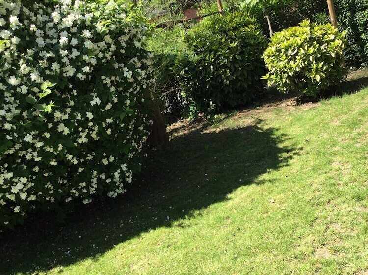 پانسیون Villa Vanille