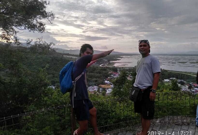 بنسيون Harry & Mimin Homestay