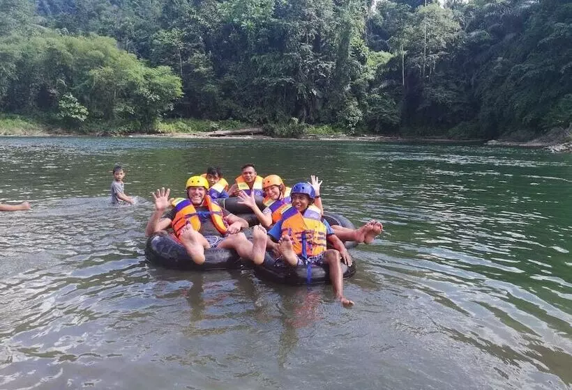 ペンション Harry & Mimin Homestay