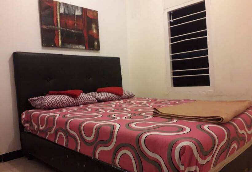 بنسيون Harry & Mimin Homestay