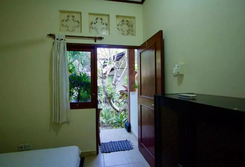 ペンション Jepun Bali Homestay Sanur