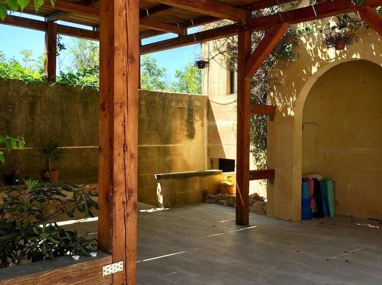 پانسیون Satori Gozo Centre