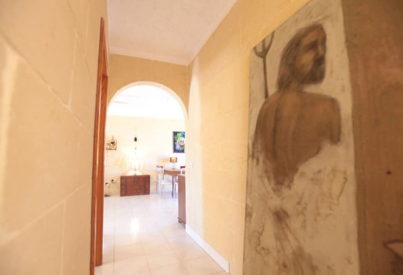 پانسیون Satori Gozo Centre