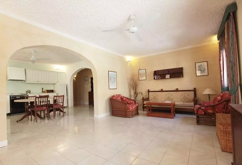پانسیون Satori Gozo Centre