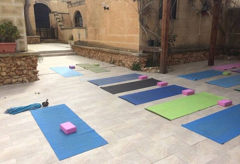 پانسیون Satori Gozo Centre