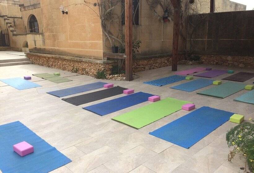 پانسیون Satori Gozo Centre