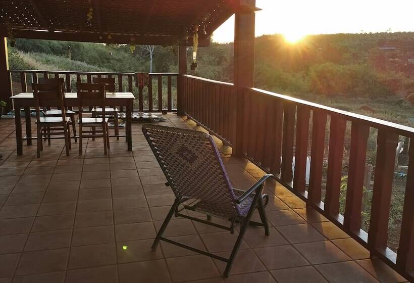 Пансион Terre De Lumiere