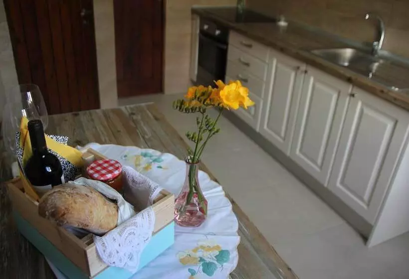 Majatalo Vila Mafra  Grill Terrace