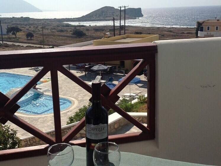 Petra Villas Sorokos Villa