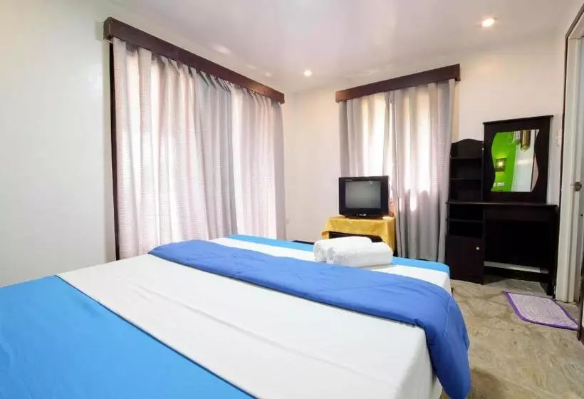 ホテル Zen Rooms Sabang Beachview