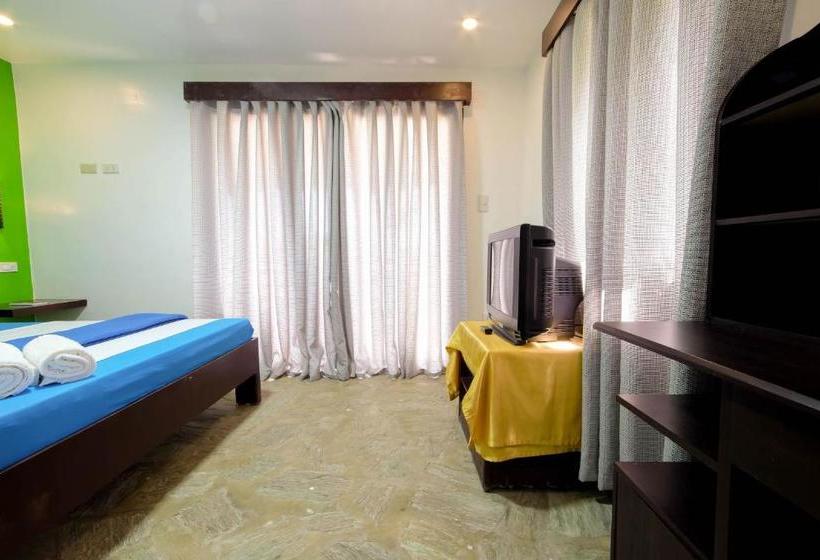 هتل Zen Rooms Sabang Beachview