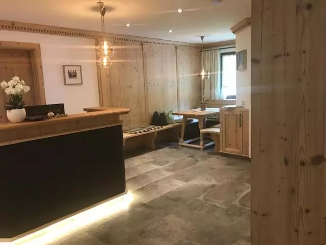 ホテル Garni Senn
