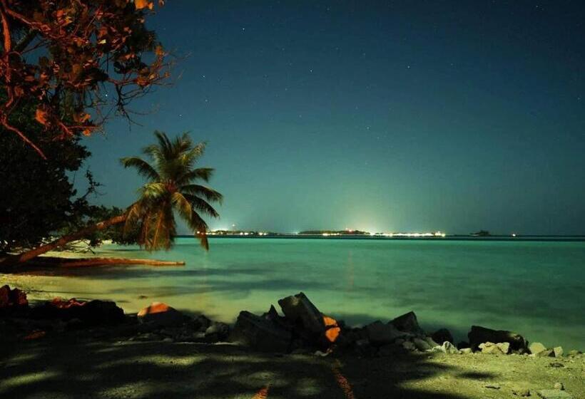 پانسیون String Wave Maldives