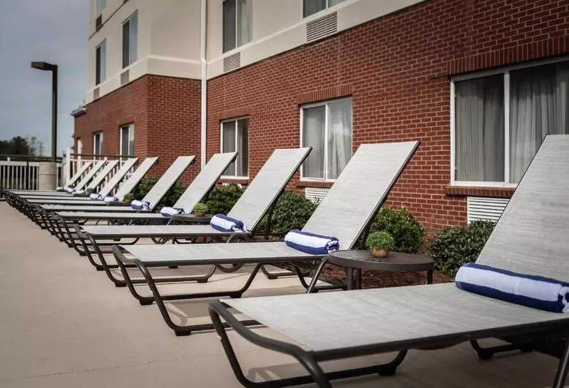 Hotelli Fairfield Inn Charlotte Northlake