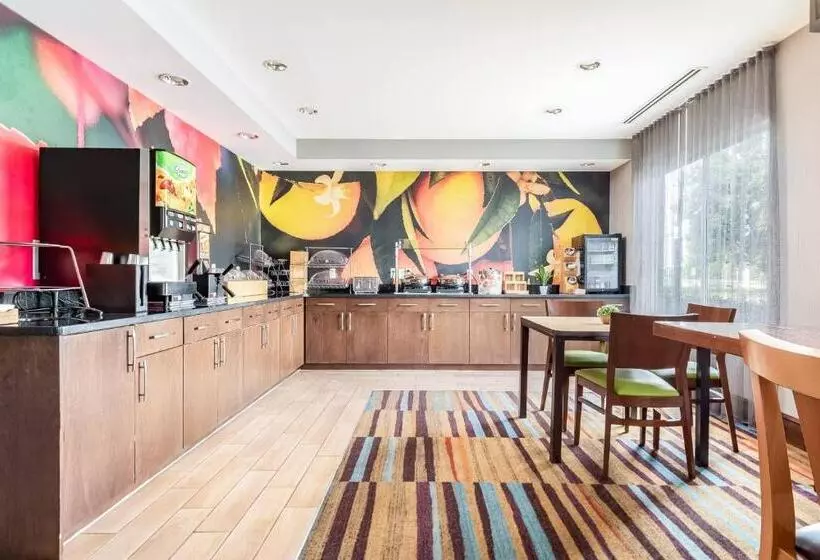 Hotelli Fairfield Inn Charlotte Northlake