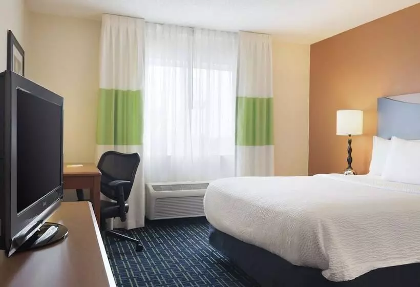 בית מלון כפרי Fairfield Inn Middletown Monroe