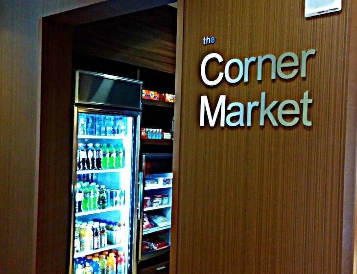 酒店 Fairfield Inn Orlando Airport