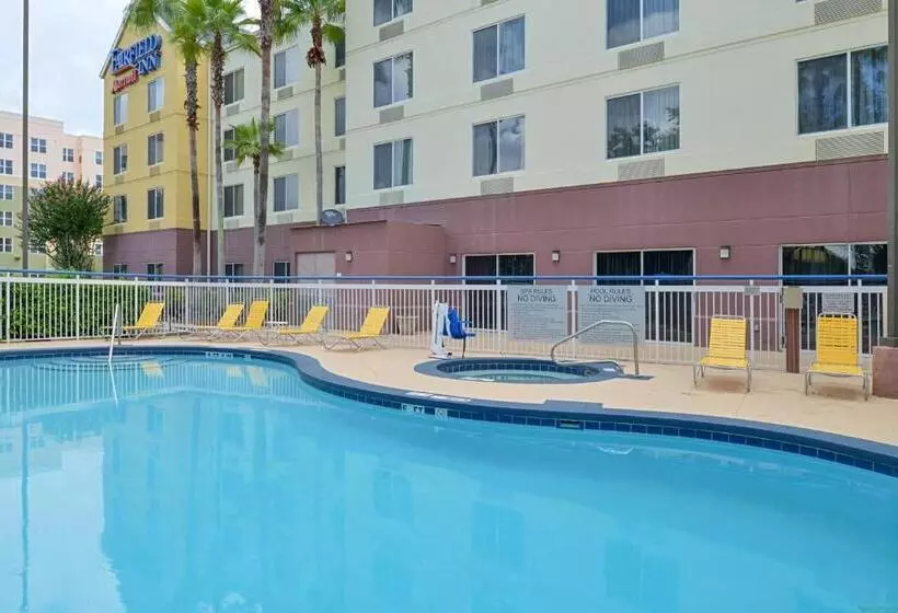 ホテル Fairfield Inn Orlando Airport
