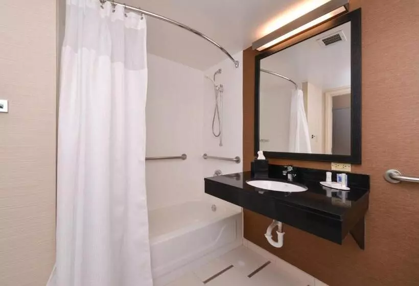 ホテル Fairfield Inn Orlando Airport