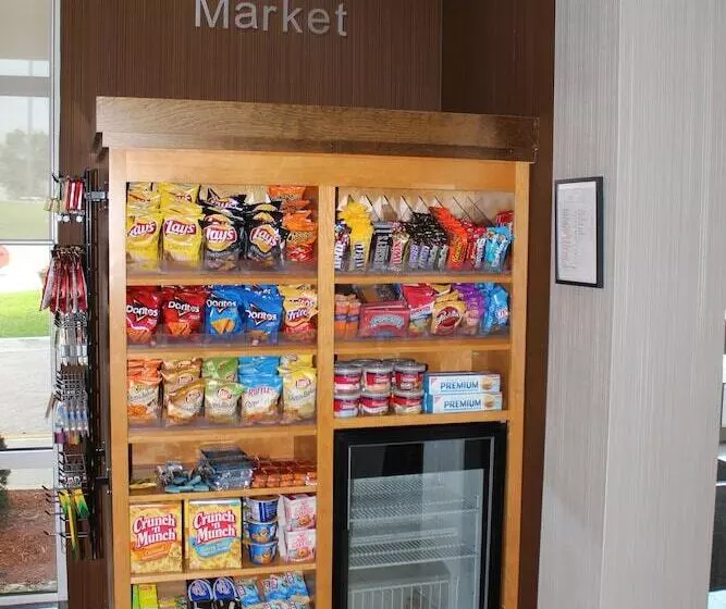 Отель Fairfield Inn & Suites Kansas City Liberty