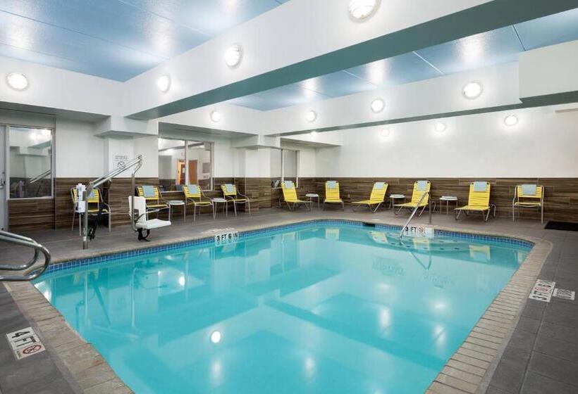 فندق Fairfield Inn & Suites By Marriott San Antonio Airport/north Star Mall