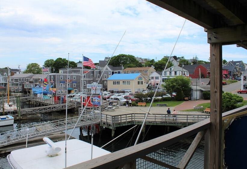 Otel Fisherman's Wharf Inn