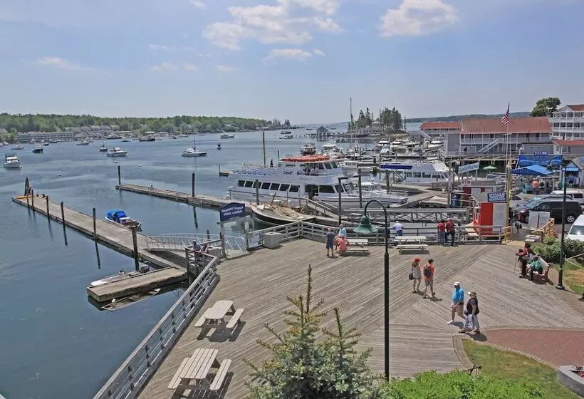 Отель Fisherman's Wharf Inn