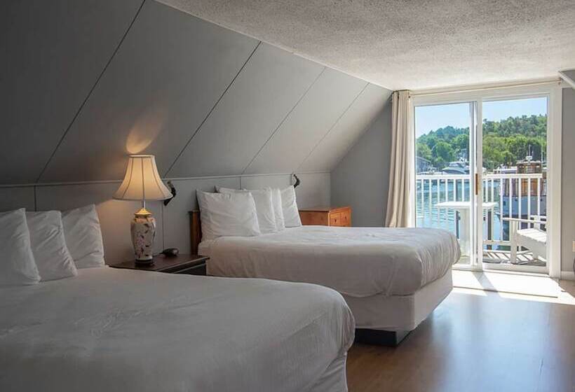 Otel Fisherman's Wharf Inn