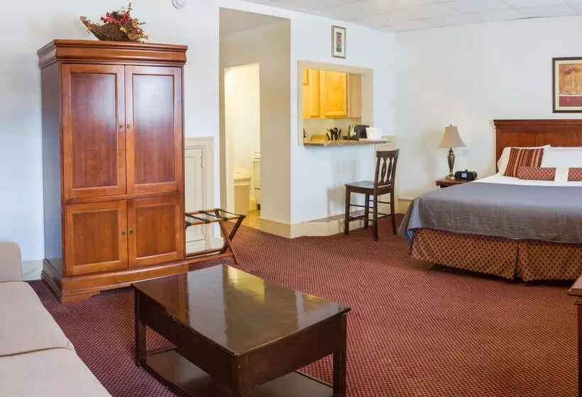 Genetti Hotel, Surestay Collection By Best Western