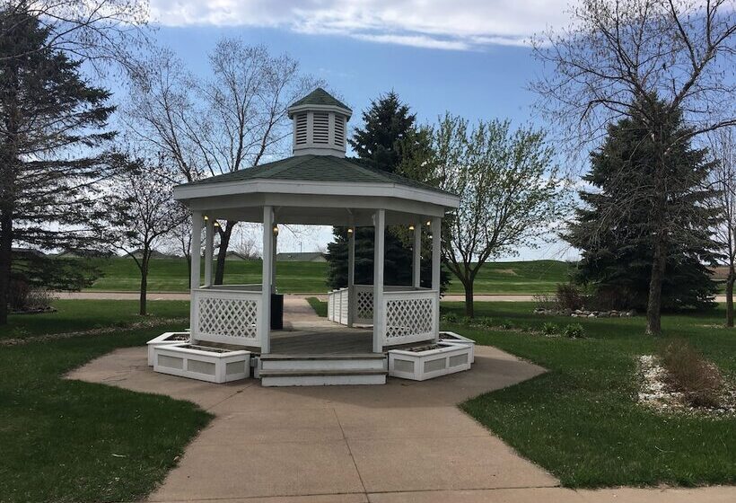 ホテル Grand Hinckley Inn