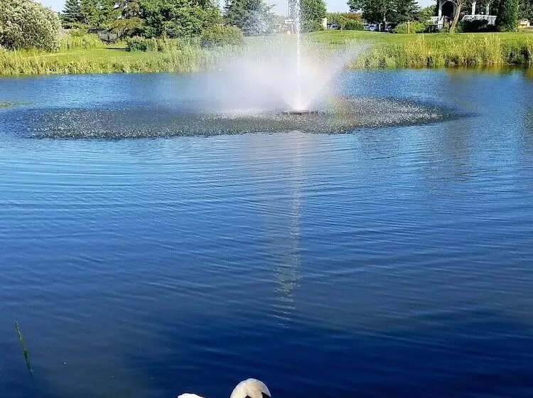 Hotelli Grand Hinckley Inn