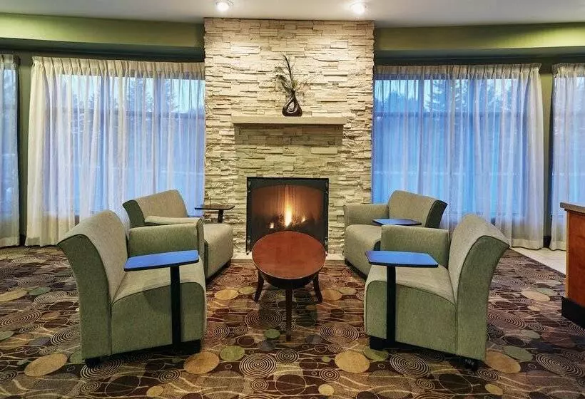 ホテル Holiday Inn Express & Suites Madison Verona, An Ihg