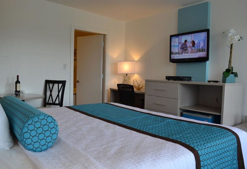 Hotel The Freeport Inn And Marina