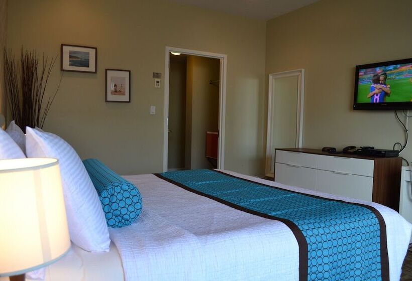 Hotel The Freeport Inn And Marina