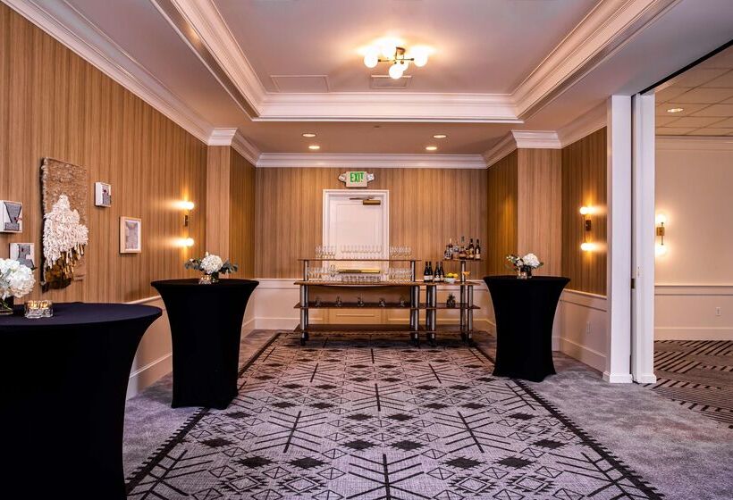 ホテル The Royal Sonesta Portland Downtown