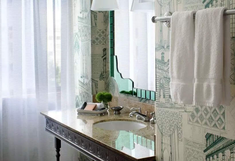 Hotelli The Royal Sonesta Portland Downtown