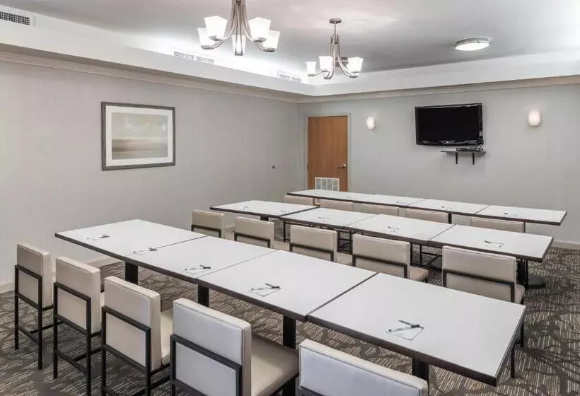 호텔 Wingate By Wyndham Shreveport Airport